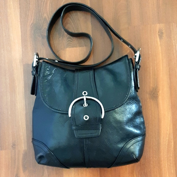 2/$50 DANIERE Genuine Leather Crossover Bag - Picture 2 of 16